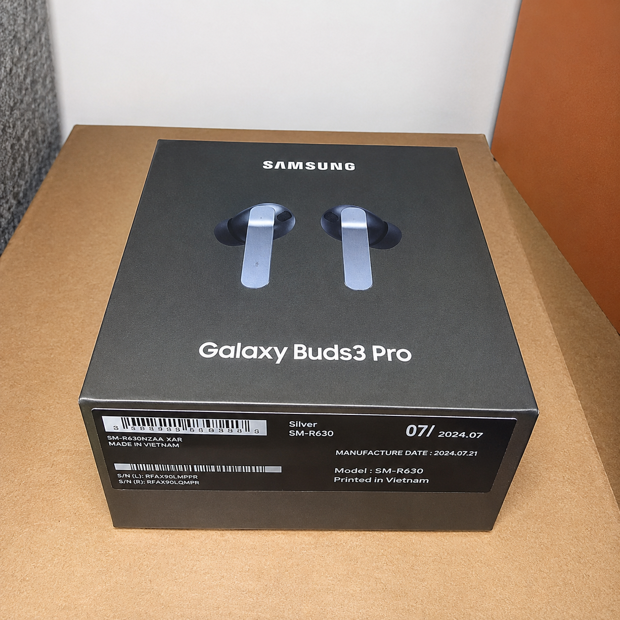 Samsung Galaxy Buds4 Pro Wireless Earbuds – Black